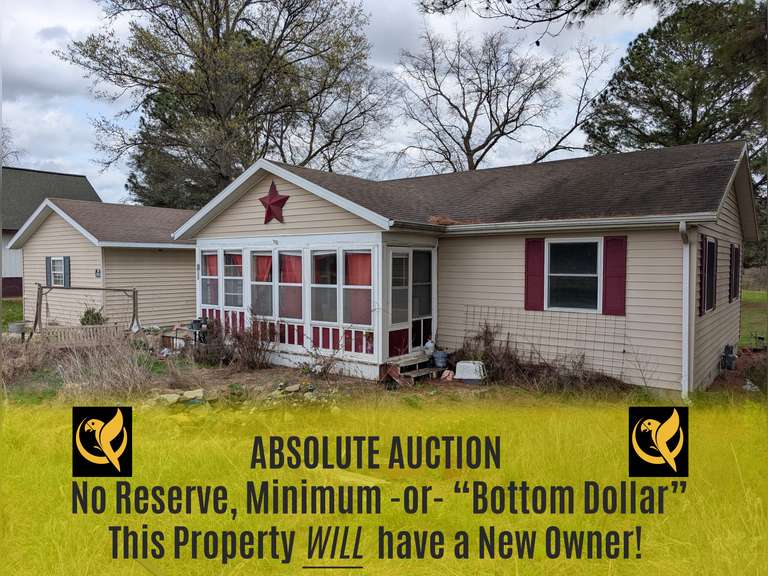 * ABSOLUTE REAL ESTATE AUCTION * 12264 Applegate Road, Bridgeport, IL 62417