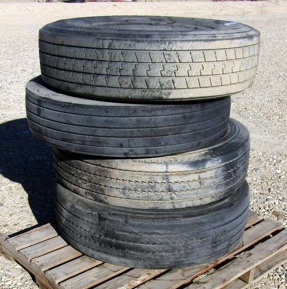 T-1712 Truck Tires (4)
