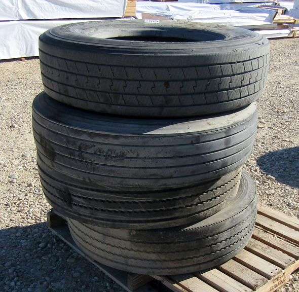 T-1712 Truck Tires (4)