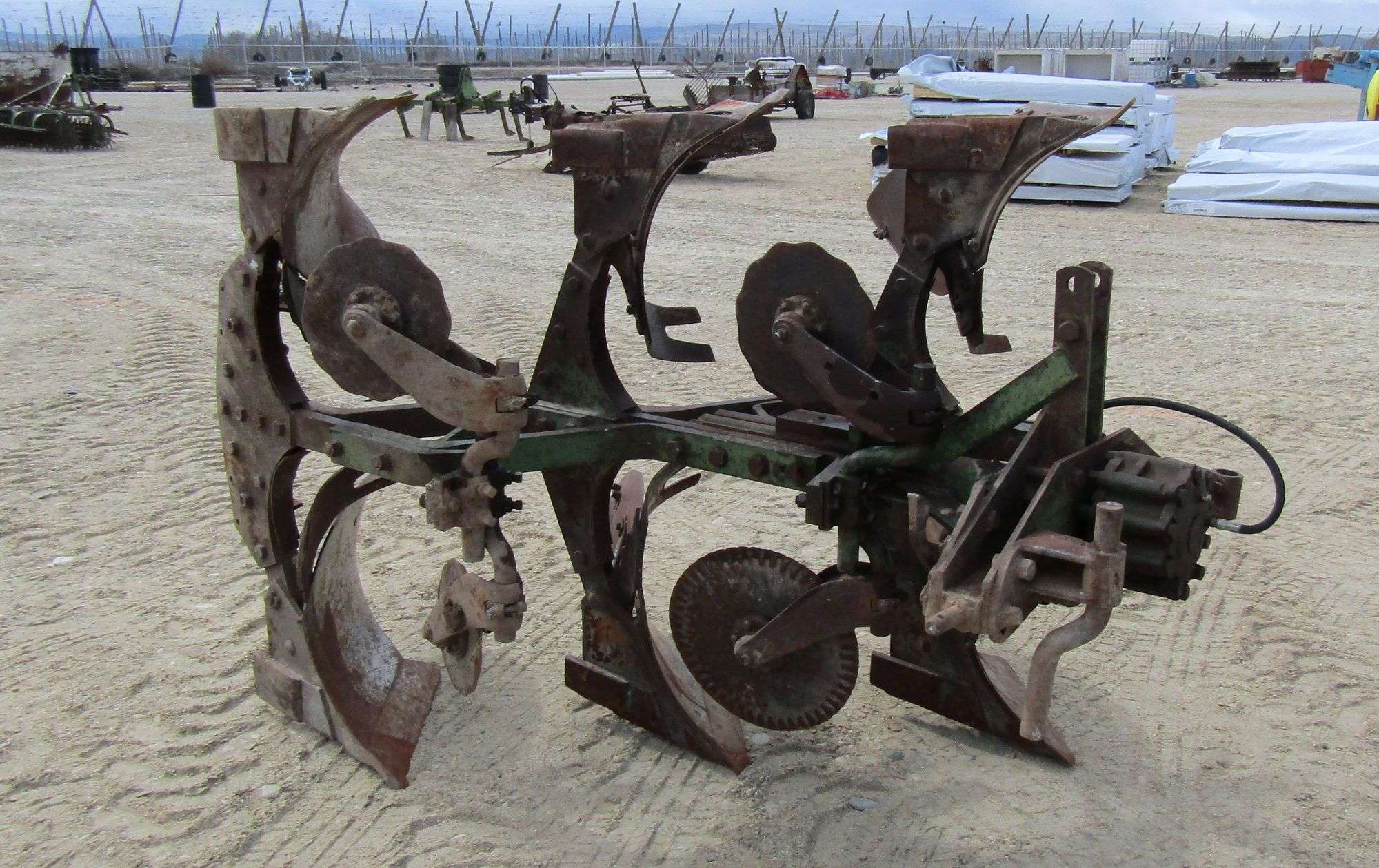 K-987 3 Bottom Rollover Plow - Pickett Auction Service
