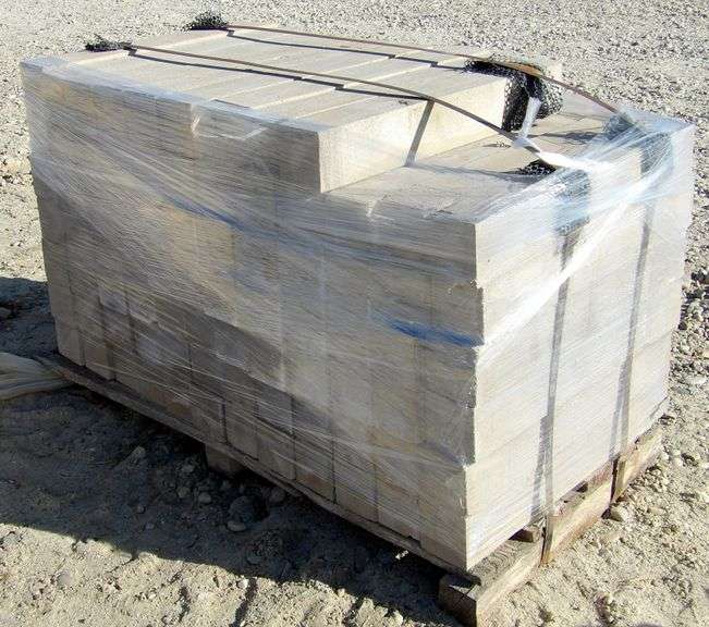 V-163 Landscape Stone