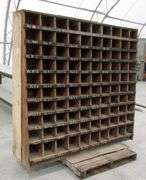 V-215 Bolt Bin Organizer