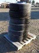 X-816 Ford Tires & Wheels (6)