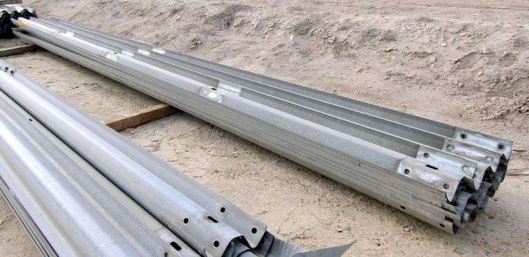 E-776 Two-Rib Guard Rail (20)