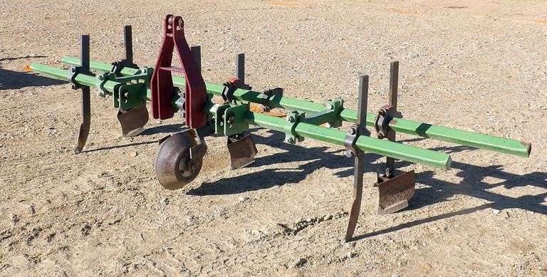 E-110  3-Point Corrugator