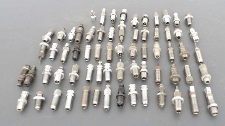 E-562 Reloading Dies