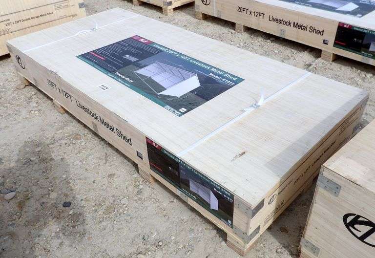 E-472 Livestock Metal Shed 20' x 12'