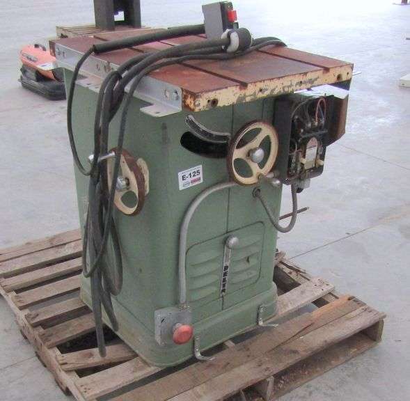 E-125  Delta Table Saw