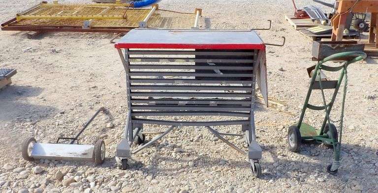 E-1159 Magnet + Table