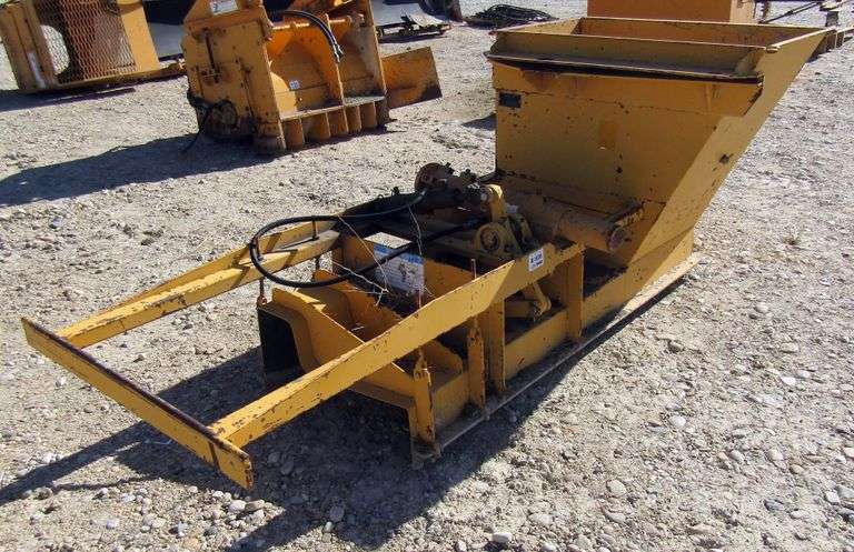 E-926 Curbing Machine Attachment
