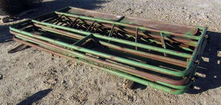 E-1072 Feeder Panels