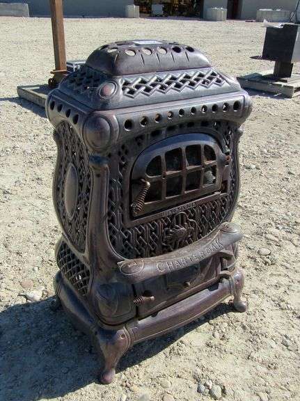 E-687 Charter Oak Wood Stove