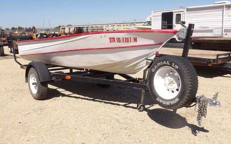 E-703  14' Aluminum Boat + Trailer