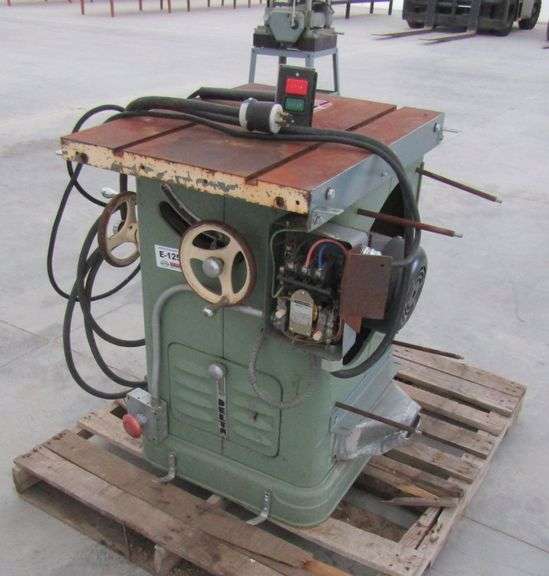 E-125  Delta Table Saw