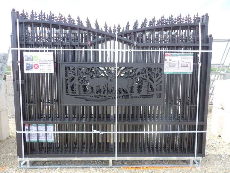 E-451 One Set Metal Driveway Gates