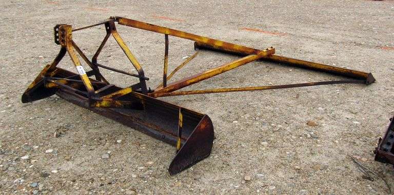 E-152 3-Point Land Plane