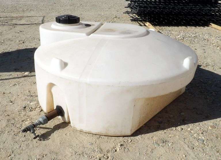 E-948  Slip-In Poly Tank 250 Gallon