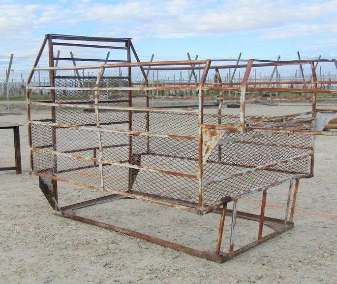E-750 Livestock Rack