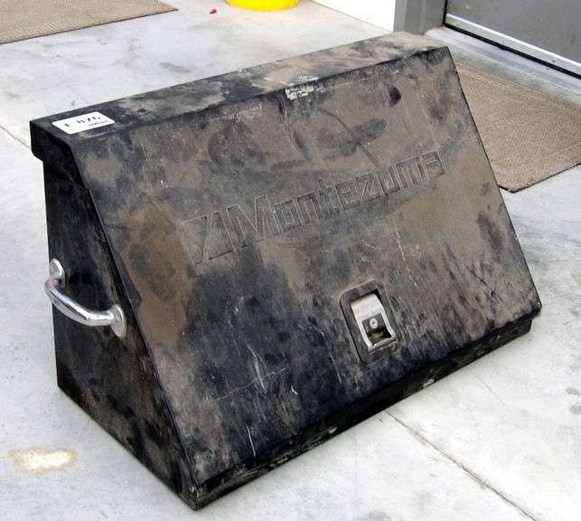 E-876 Montezuma Tool Box