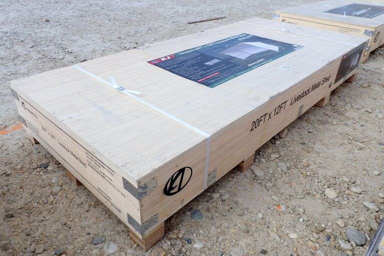 E-474 Livestock Metal Shed 20' x 12'