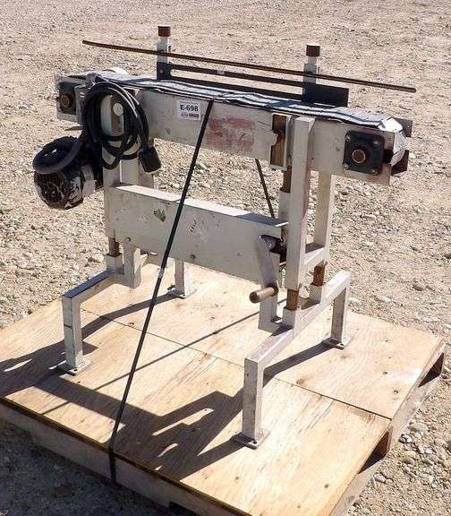 E-698 Packaging Conveyor