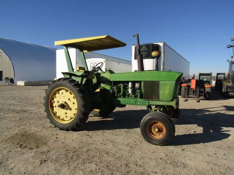 E-1174 John Deere 4020 Tractor