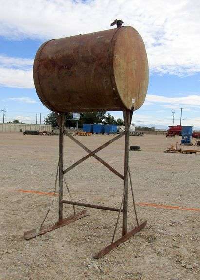 E-121  Fuel Tank on Stand
