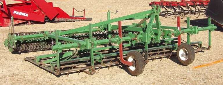 E-104  3-Point Bedding Harrow