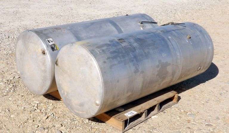 E-946  Diesel Fuel Tanks