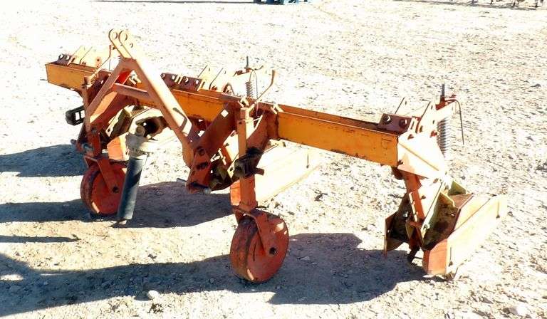 E-1092 3-Point Power Bedder