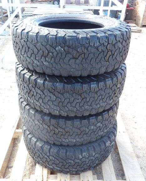 E-580  BF Goodrich All-Terrain T/A Tires (4)