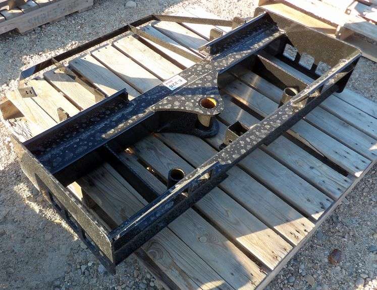 E-226  Wolverine Skid Steer Tool Carrier