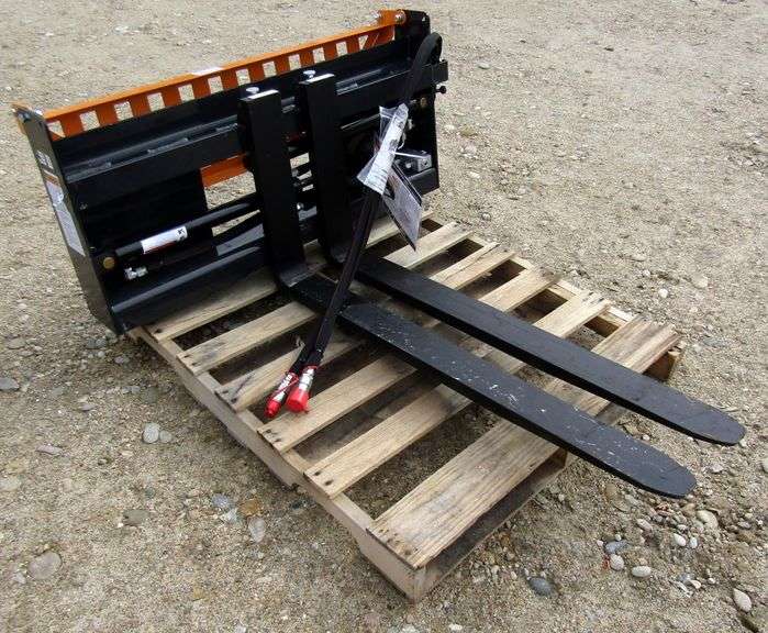 E-188  Wolverine Hydraulic Slide SS Pallet Forks