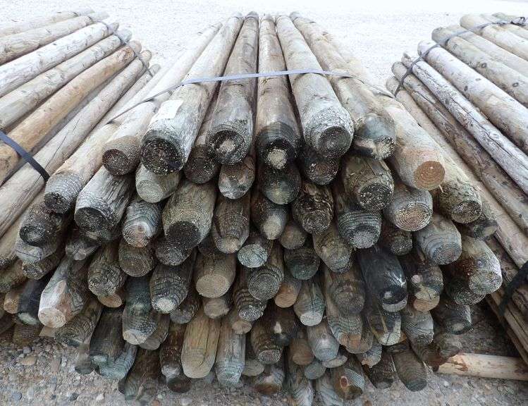E-612 Wooden Fence Posts