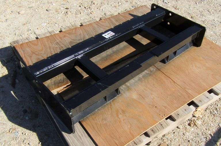 E-265 Skid Steer Pallet Fork Attachment