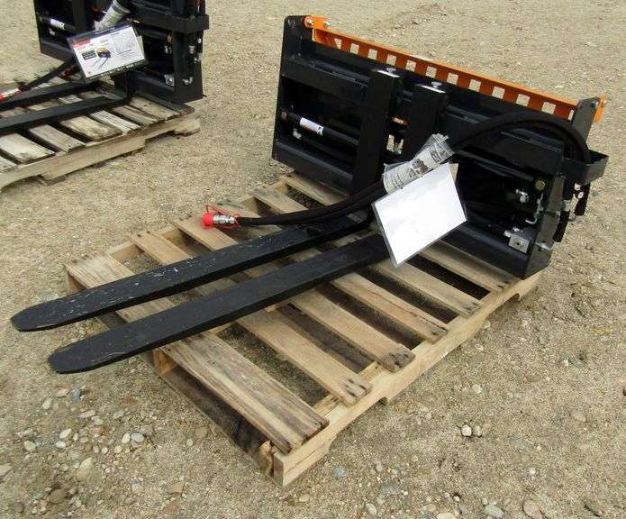 E-188  Wolverine Hydraulic Slide SS Pallet Forks
