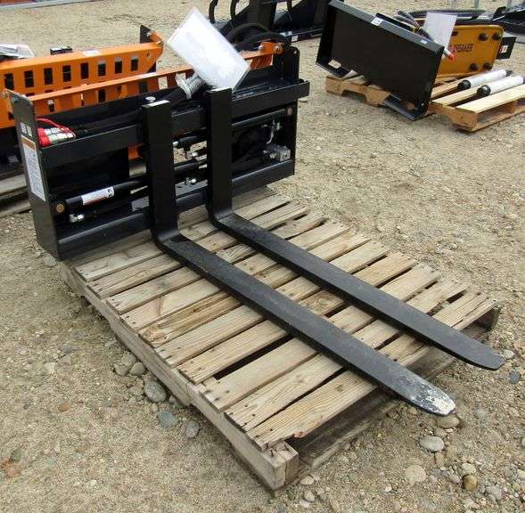E-186 Wolverine Hydraulic Slide SS Pallet Forks