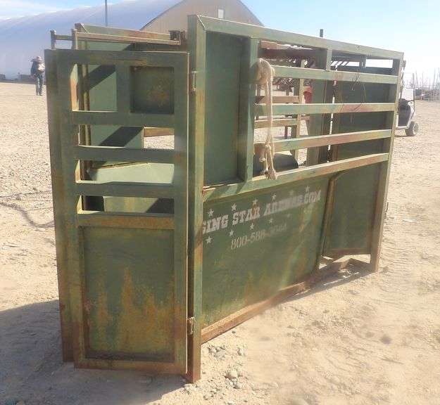 E-1211 Rising Star Roping Chute