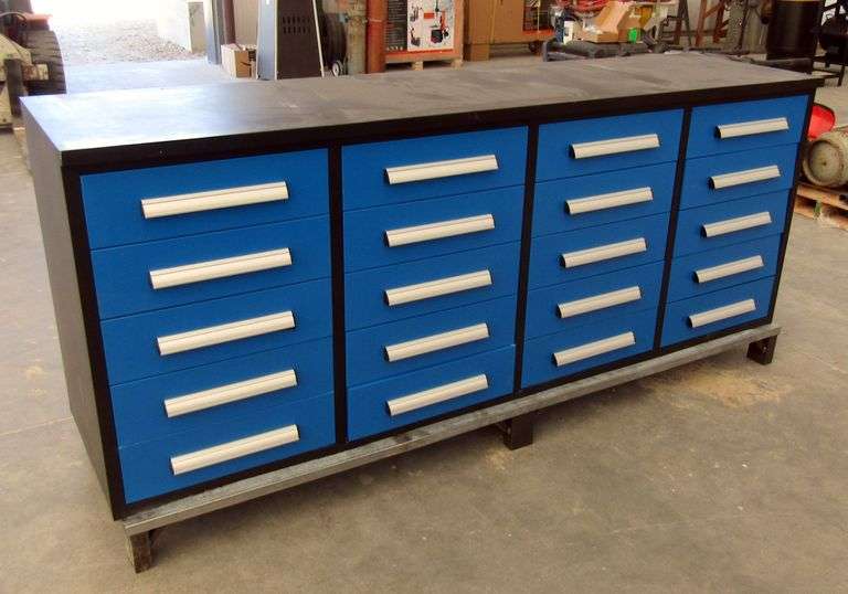 E-981 Unused Tool Storage Chest
