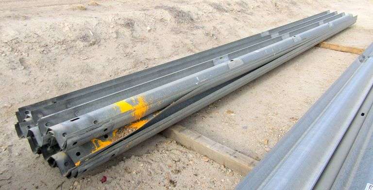 E-776 Two-Rib Guard Rail (20)