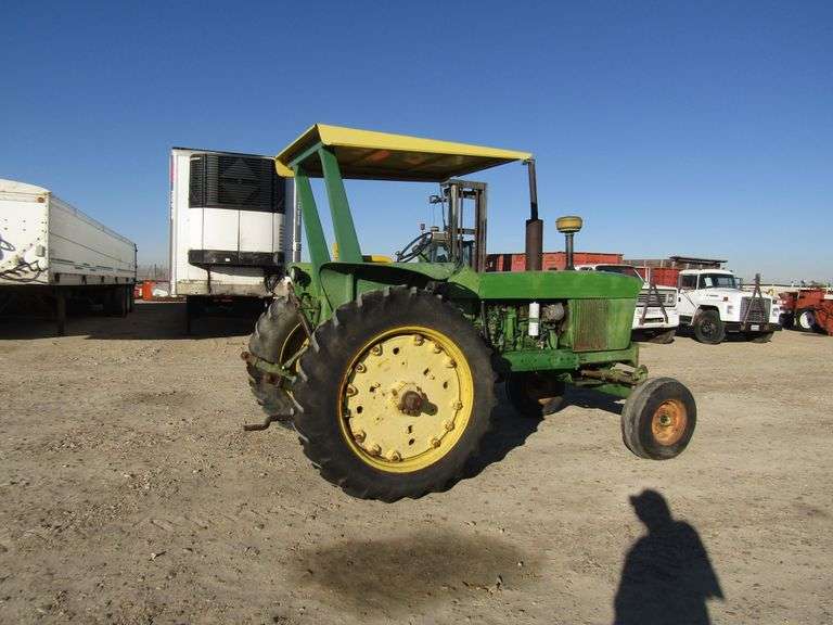 E-1174 John Deere 4020 Tractor