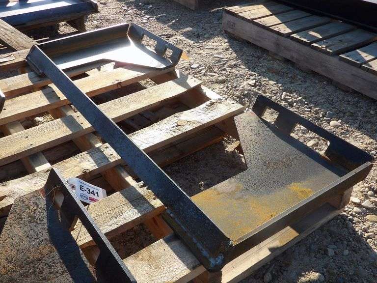 E-340 Skid Steer Quick Attach Plate