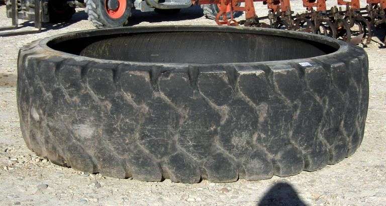 E-1237 Tire Feeder