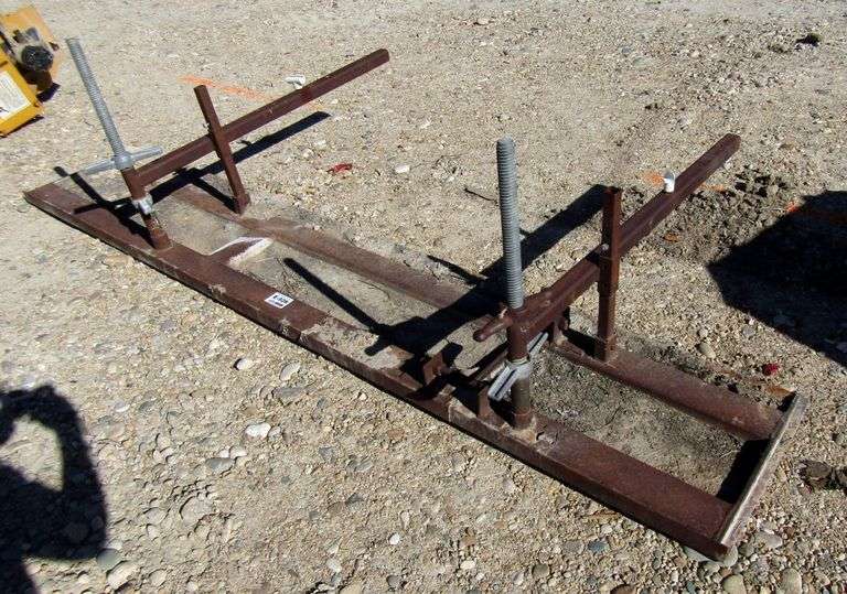 E-928 Curbing Machine Float