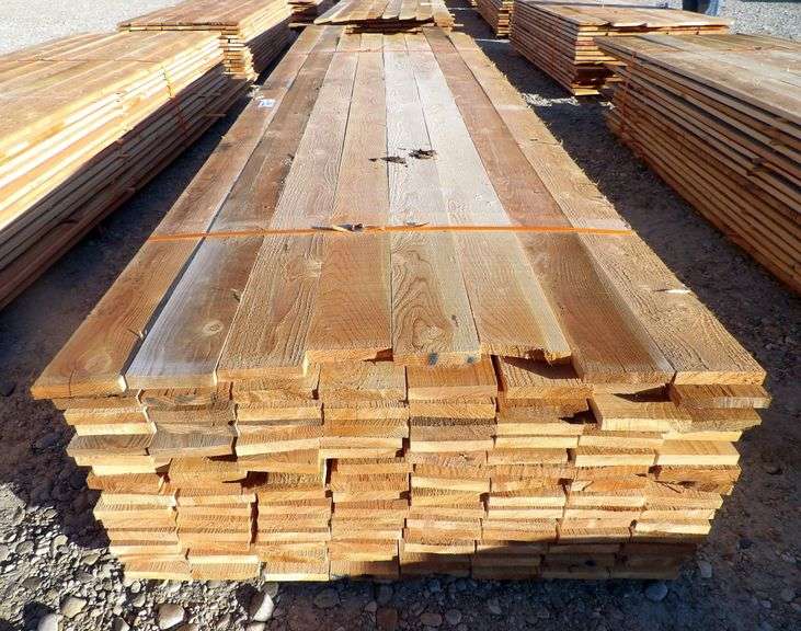 E-917 Douglas Fir Rough Cut Lumber 1x6