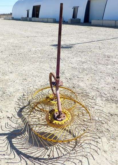 E-576  Hay Rake