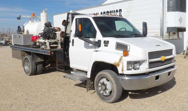 E-737  2007 Chevy C4500
