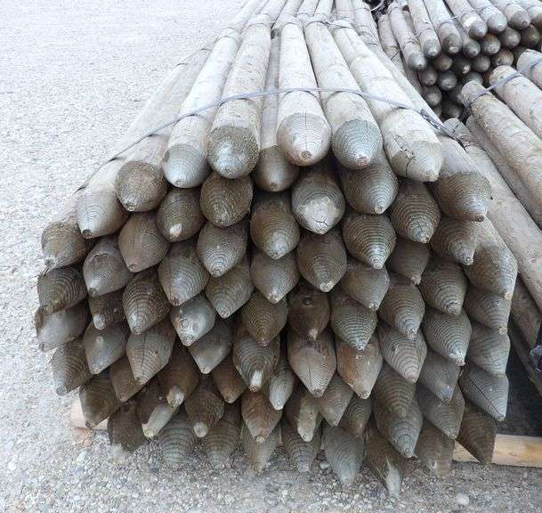 E-602 Wooden Fence Posts