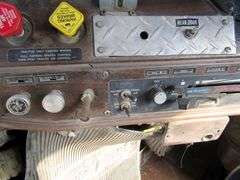 E-1188 1986 Freightliner Truck