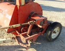E-1233 Gehl 72 Flail Forage Chopper